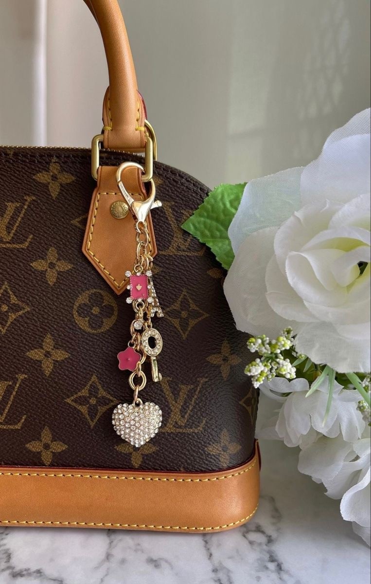 Chain bag charm