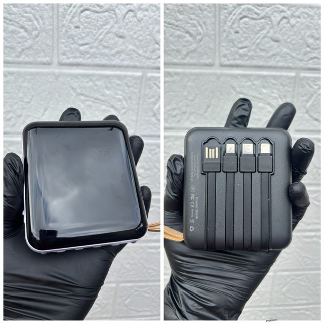 Portable powerbank with 4 inbuilt cords