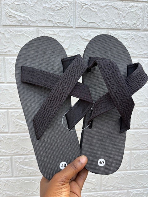 Criss cross platform slippers