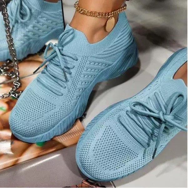 Knitted sneakers