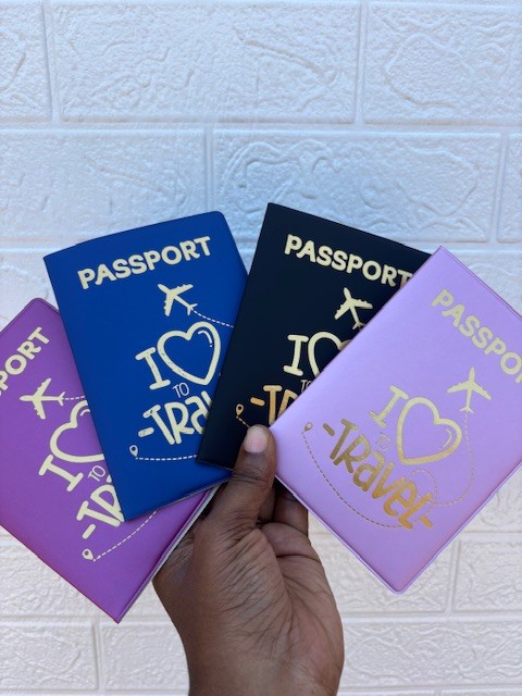 Passport cover “I ❤️ to Travel”