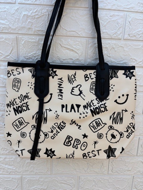 Play leather tote bag with zip