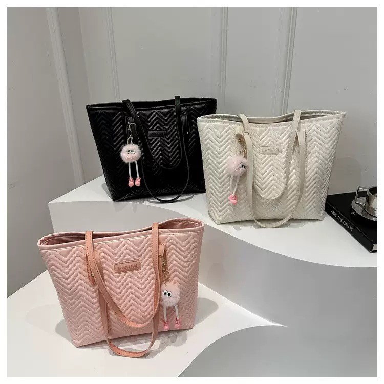Bag 025- leather tote bag