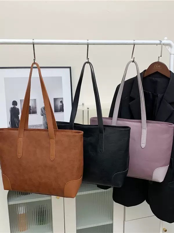 Bag 017- leather tote bag