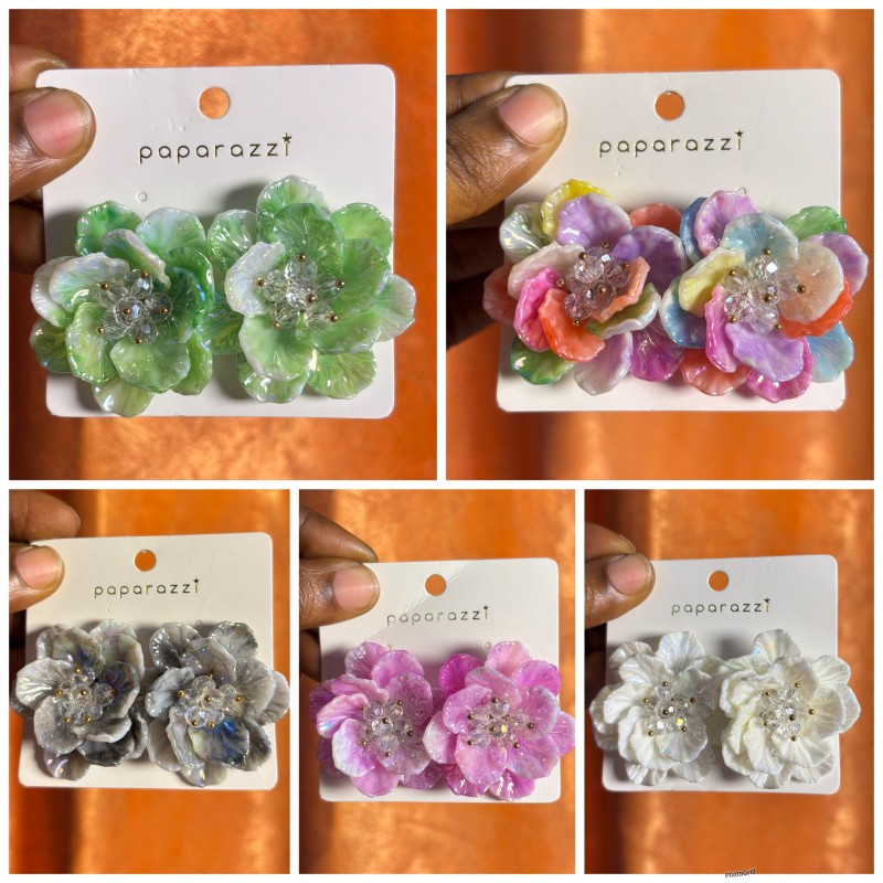 Flower earring
