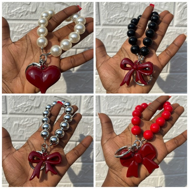 Pearl bag charm