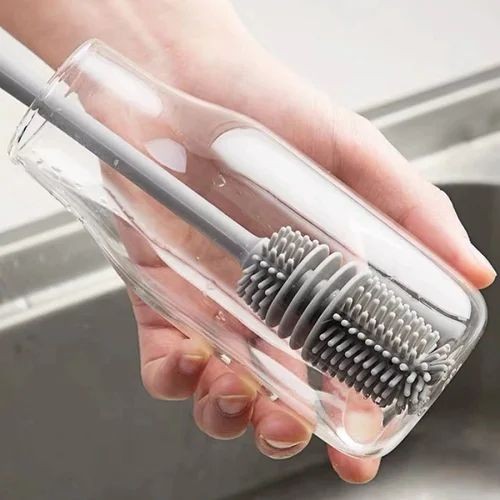 Glass cleaning brush